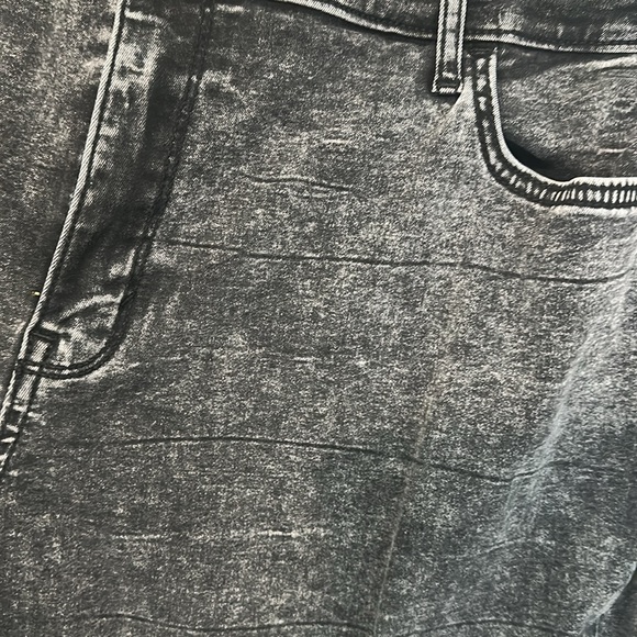 ANA High Rise Black Jeggings - Picture 4 of 8